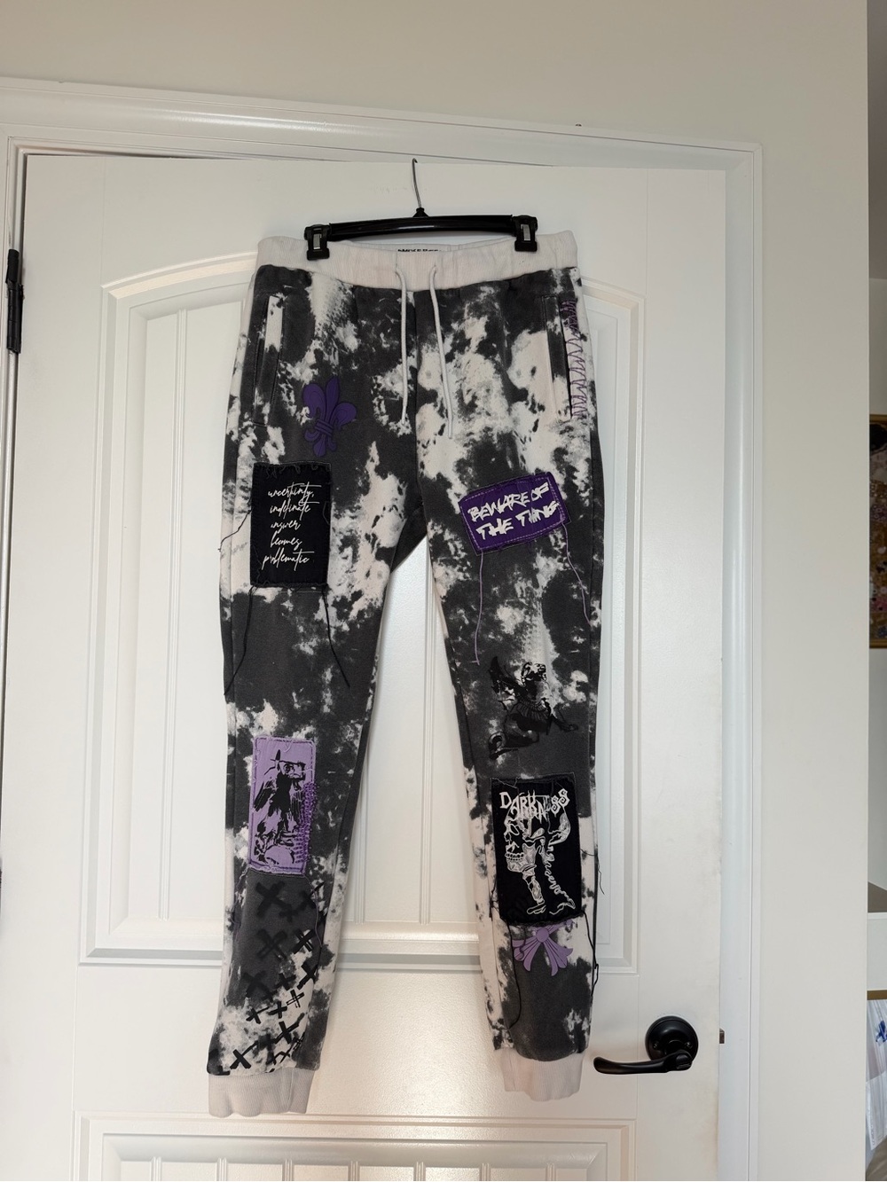 Smoke Rise size xl Black & White Tie-Dye Sweatpants with Purple Accent